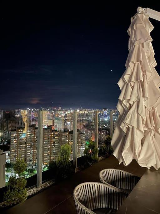 Luxury Penthouse Prishtina Apartment พริสตีนา ภายนอก รูปภาพ